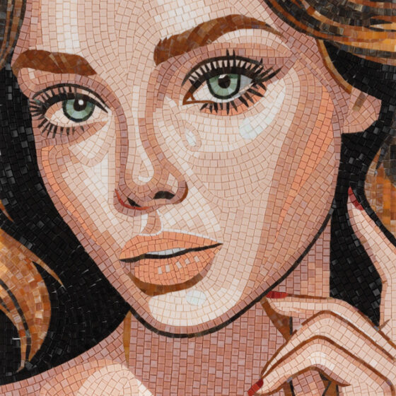 Brunette Girl – 58×58 cm